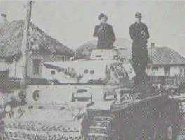 Panzerbefehlswagen mit 5cm.jpg (7087 bytes)